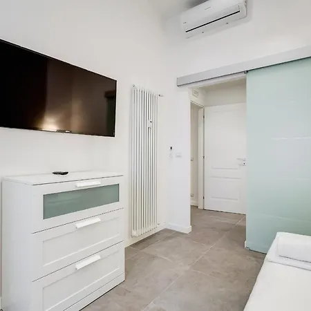 Vatican Santa Maura 49 *