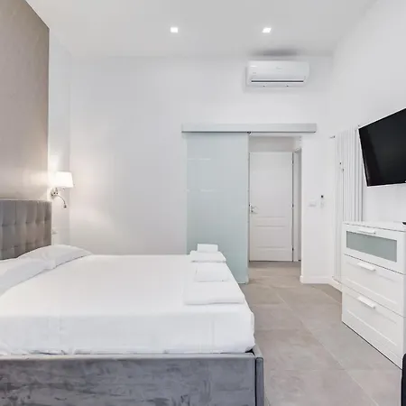 Vatican Santa Maura 49 Apartament Rzym