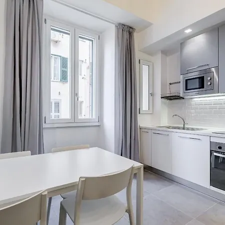 Apartmán Vatican Santa Maura 49 *
